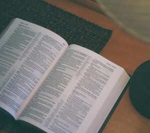 Images to describe the Bible
