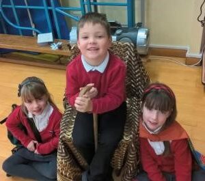 Improvised scenes: a dramatic activity