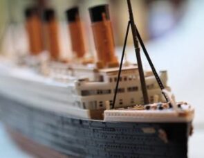 Putting others first - self-sacrifice on the Titanic