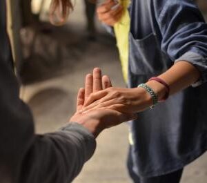 The Good Samaritan: helping others