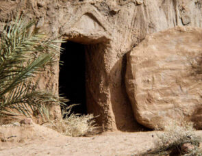 Easter image of Jesus tomb